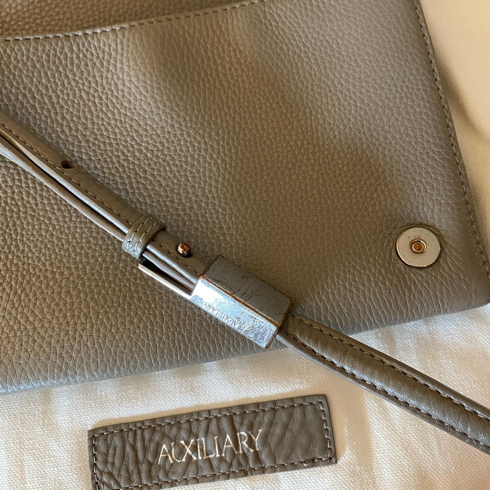 ✨Sold✨ Aritzia Auxiliary Calisch Crossbody Bag - Picture 12 of 14